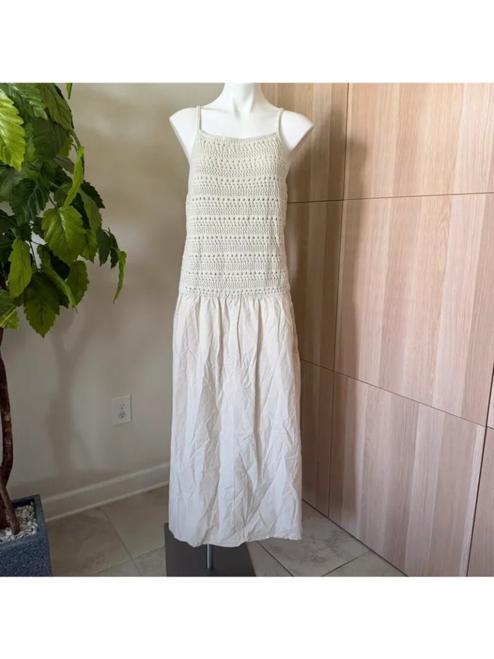 Universal Thread Women’s Tan Dress Size XL